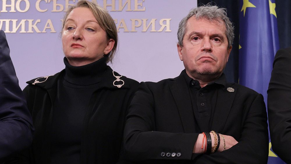 Емоциите в парламента след оставката