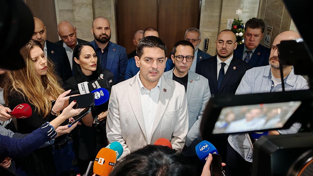 Емоциите в парламента след оставката