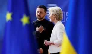 <p>ЕС: Не е въпрос дали, а кога Украйна ще стане част от&nbsp;съюза</p>