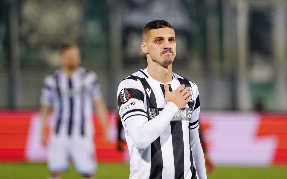 Десподов се появи на първа страница на испански вестник (СНИМКА)