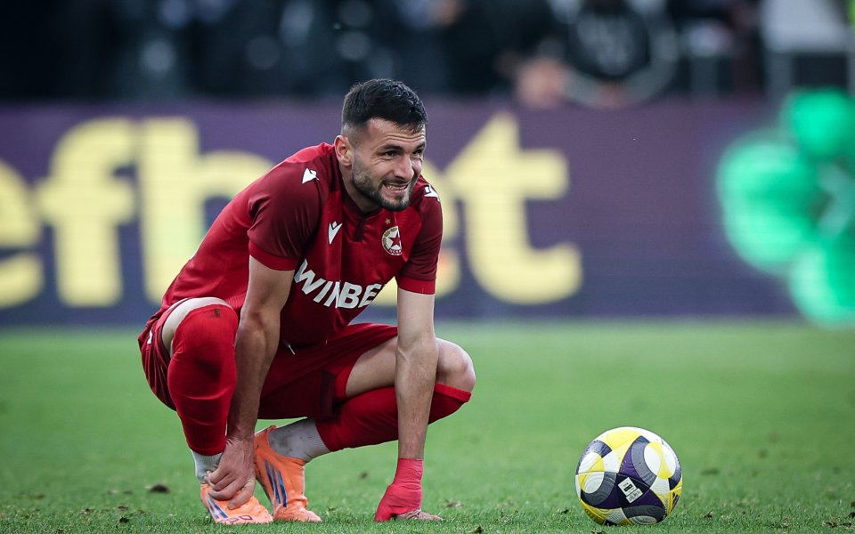 Остана една пречка пред ЦСКА по новия договор на защитник