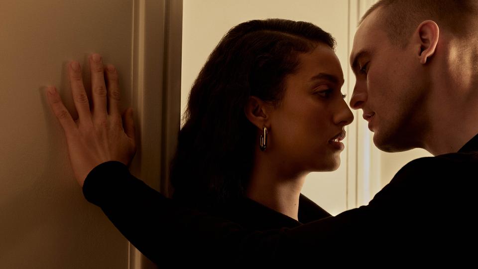 Как насилието променя оцелелите: 5 сигнала, които не бива да игнорираме (ВИДЕО)