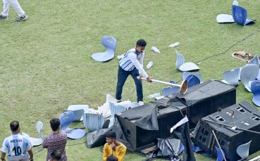 В СНИМКИ: Безредици в Индия заради Меси