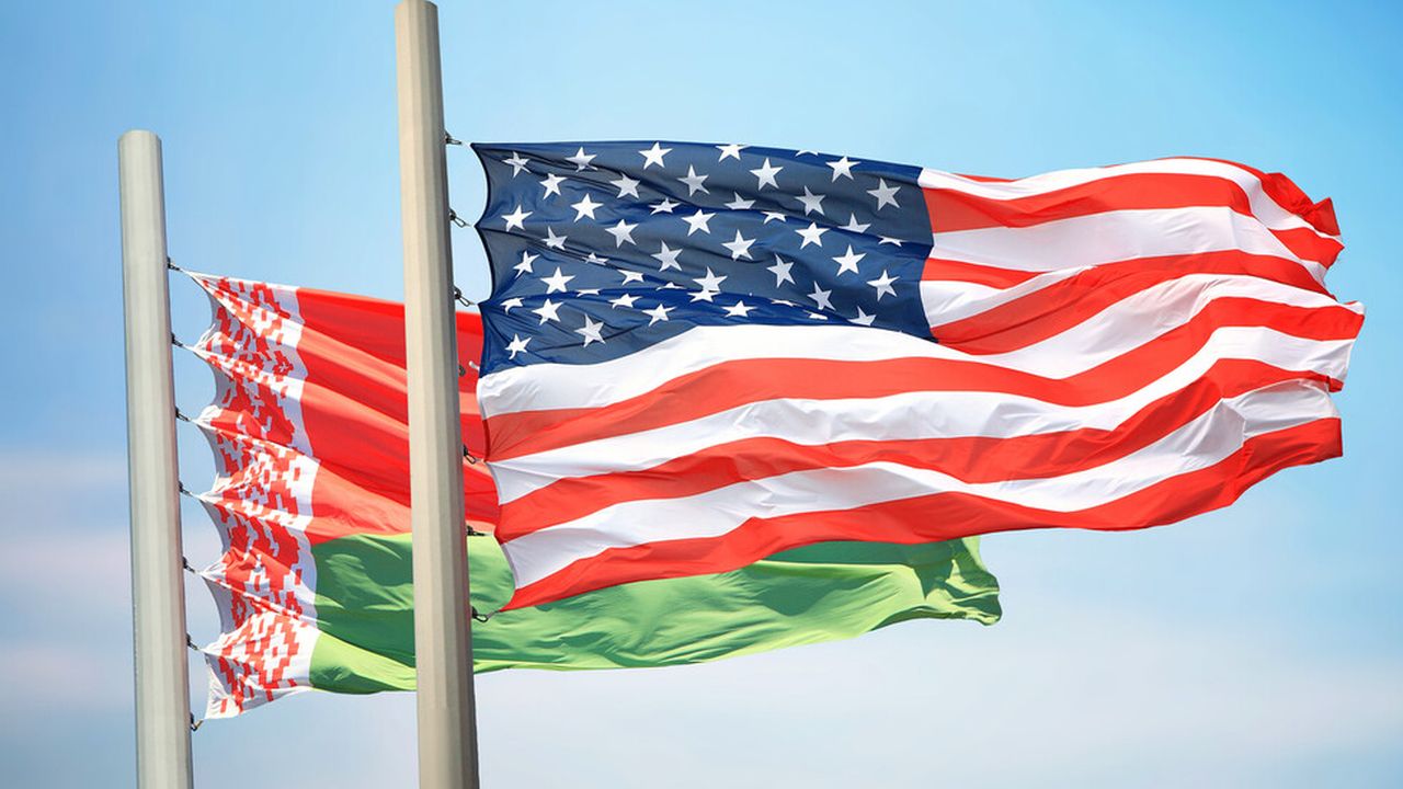 След сделка със САЩ: Беларус освободи лидери на протестите и нобелов лауреат