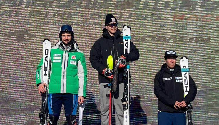 Калин Златков - Калин Златков с престижно второ място на слалом в Китай