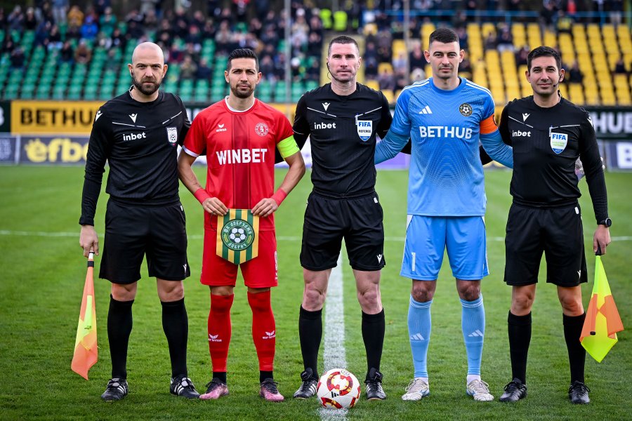 Добруджа Ботев Враца1