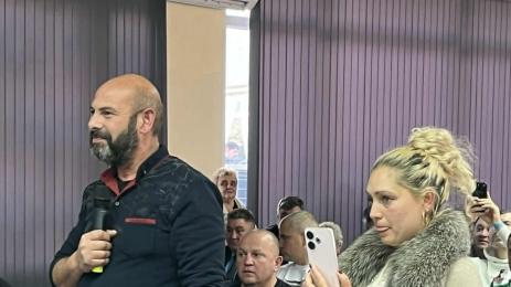 Роднините на бай Рибан