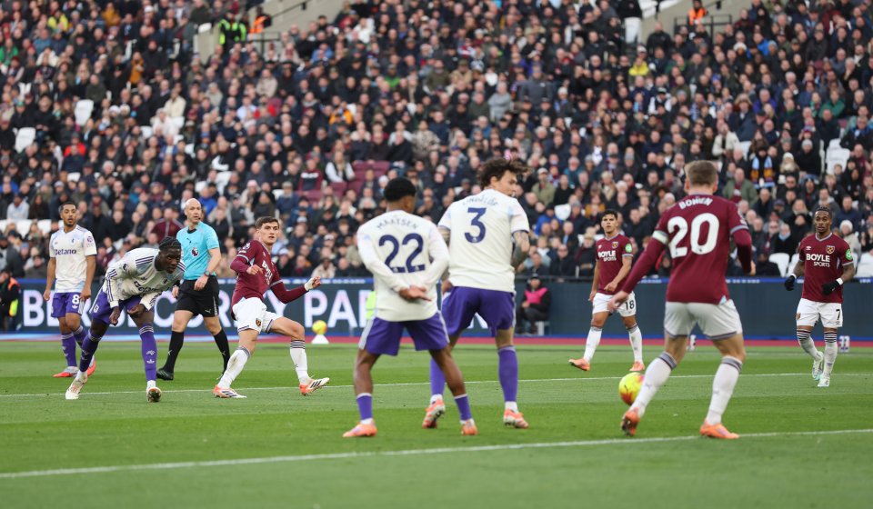 Уест Хем Юнайтед Астън Вила1