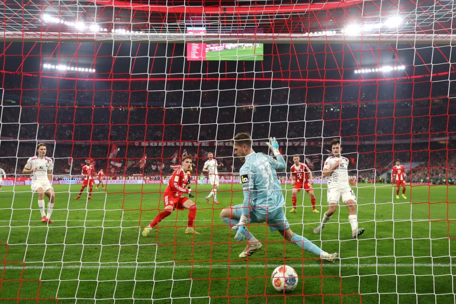 Байерн Мюнхен Майнц 051