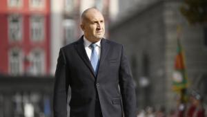 Президентът Румен Радев продължава консултациите за съставяне на правителство с представители
