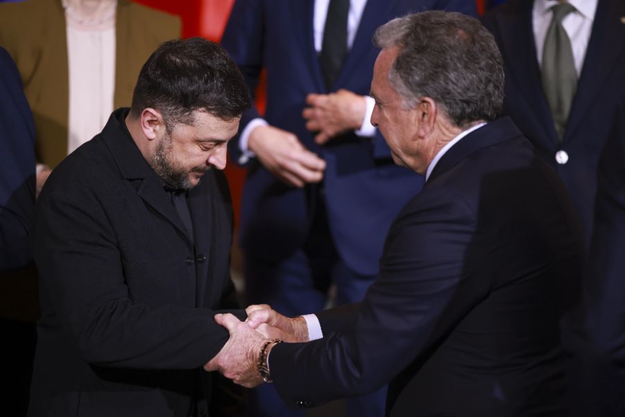 <p>В Берлин обсъждат мирното споразумение за Украйна.</p>