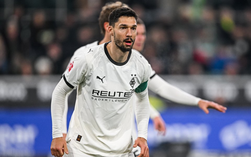 Капитанът на Борусия Мьонхенгладбах отново се контузи, този път за дълго