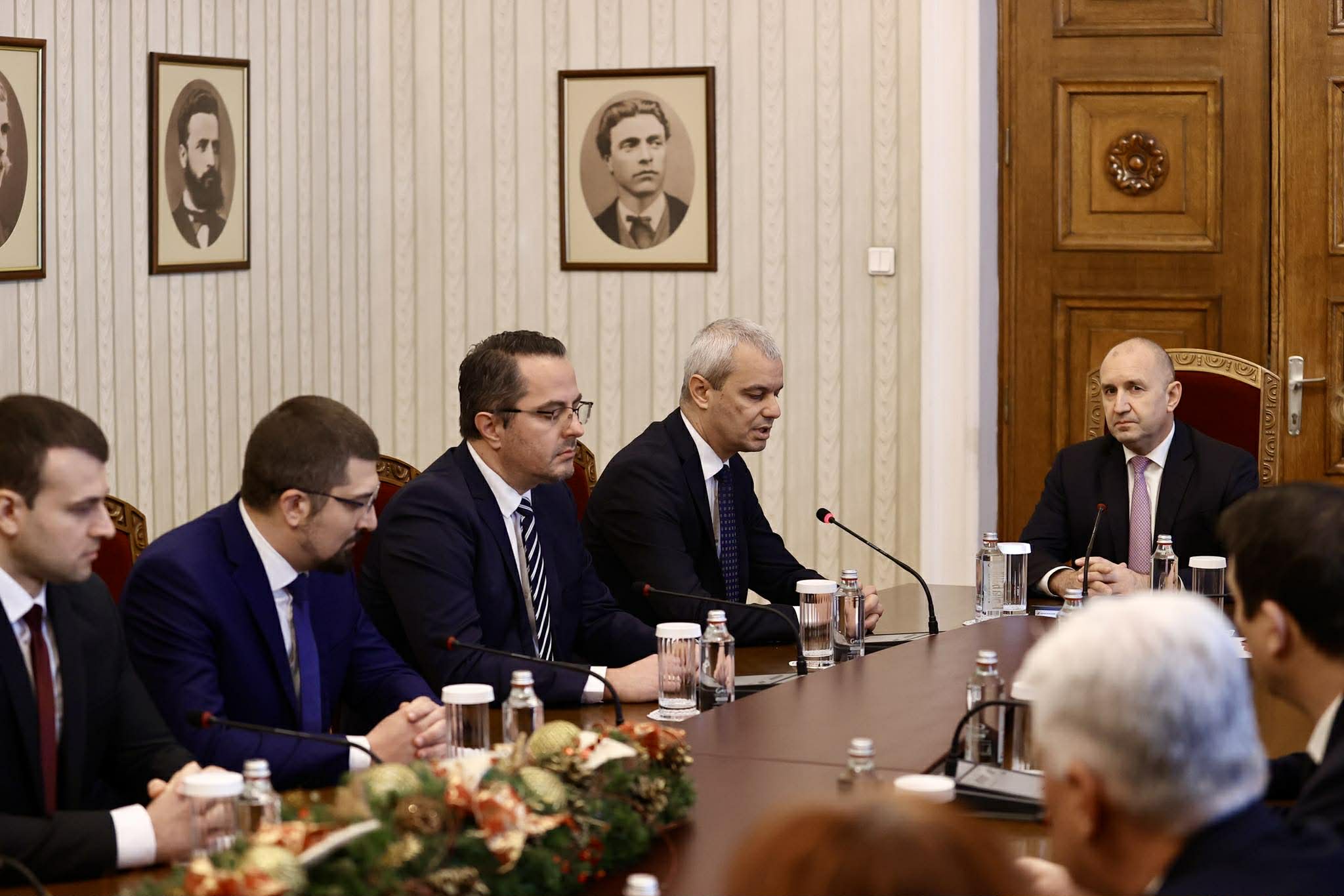 Румен Радев Възраждане