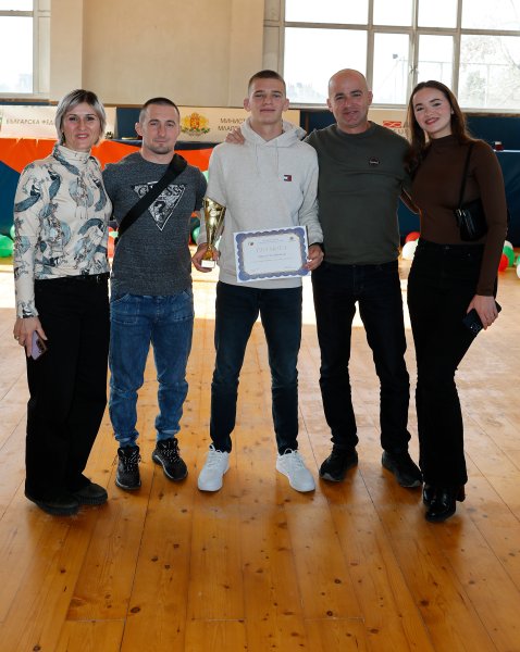 Магомед Рамазанов и Юлияна Янева обраха наградите на БФ Борба1