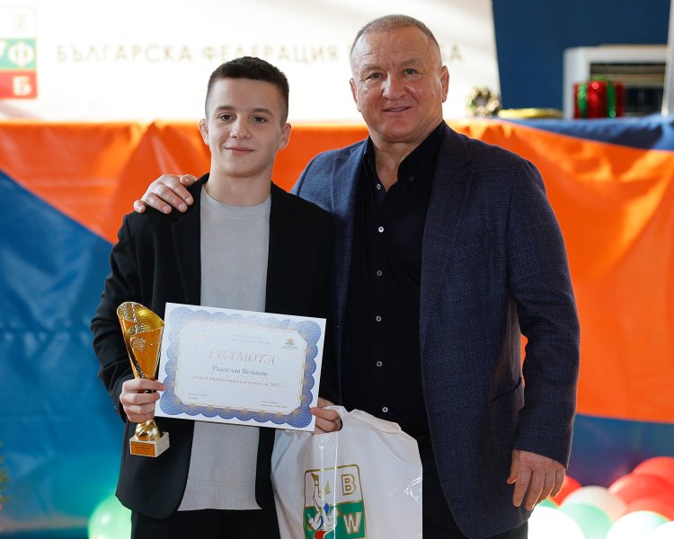 Магомед Рамазанов и Юлияна Янева обраха наградите на БФ Борба1
