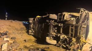 Тринадесет души загинаха а над 10 бяха ранени при катастрофа