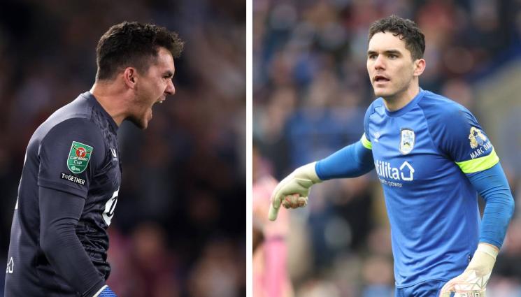 Лий Никълс - Вратар тича по екип от терена към родилното