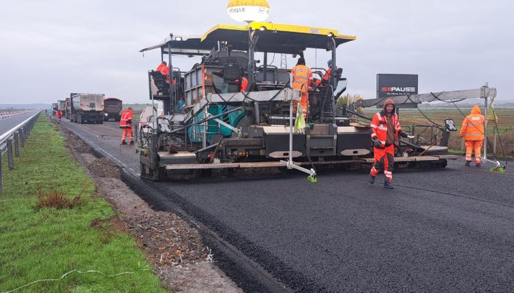 Хемус - СЛЕД 51 ГОДИНИ: Половината „Хемус“ готова!