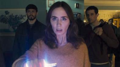 емили блънт