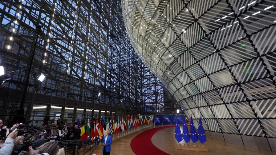 Светът след Хаменей: Как реагираха европейските лидери на атаките срещу Техеран?