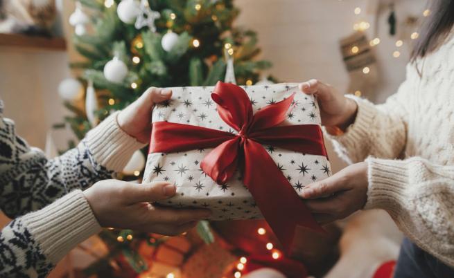 Коя държава харчи най-много за подаръци по Коледа?