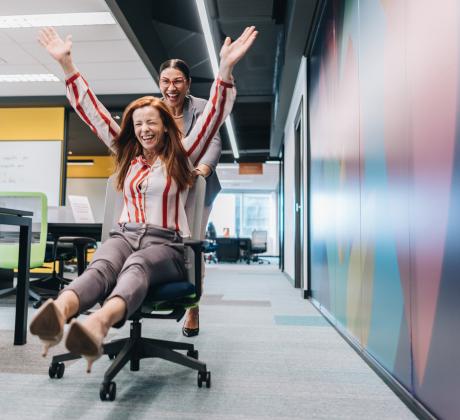 Петък е онзи ден от седмицата в който будилникът звъни