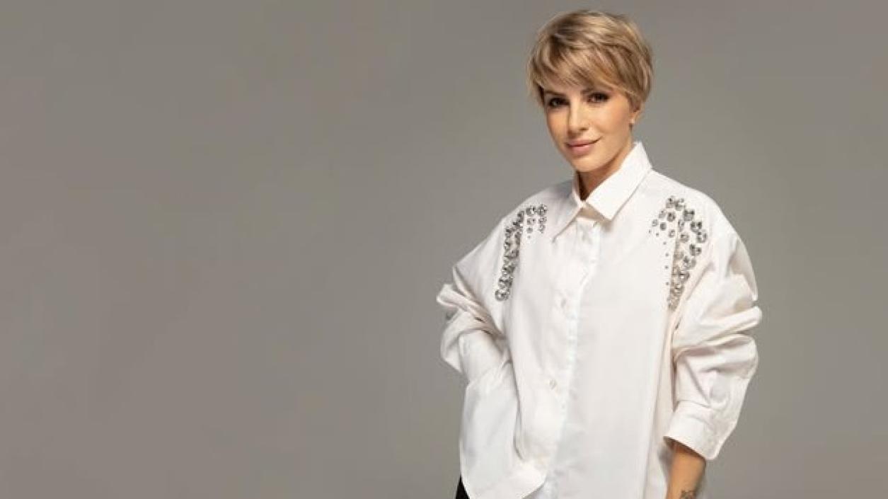 Поли Генова се завърна с нова песен с етно звучене