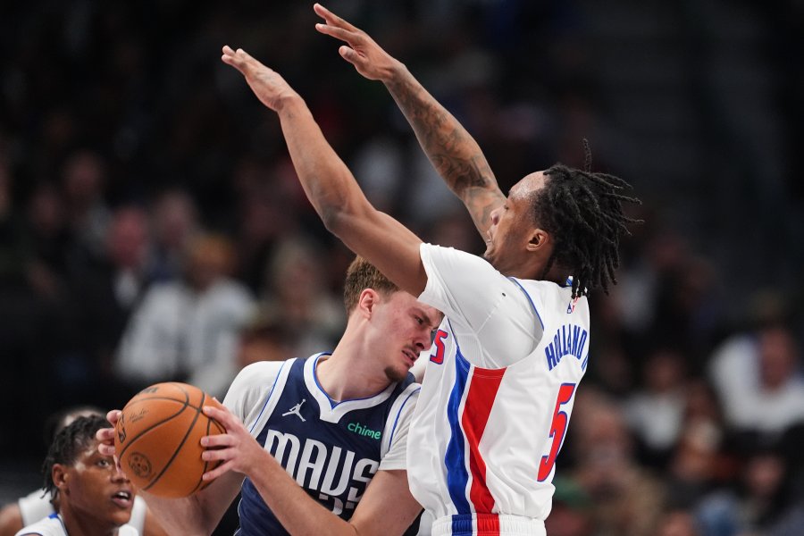 Далас Маверикс Детройт Пистънс1