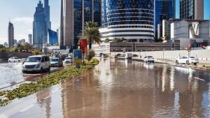 дубай наводнение