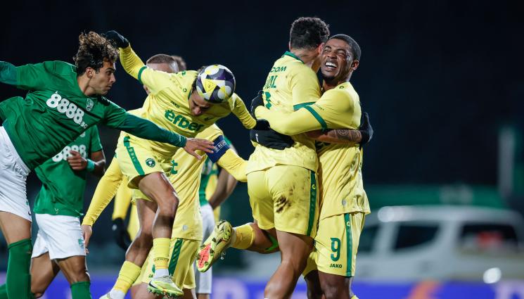 Лудогорец - Лудогорец затвори годината с четворка!