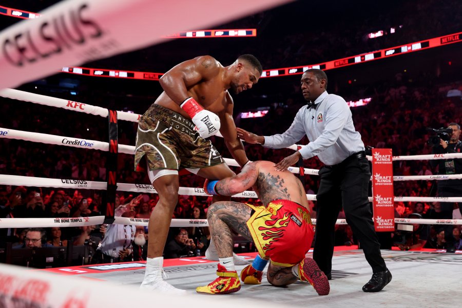 Джейк Пол срещу Антъни Джошуа в Маями1