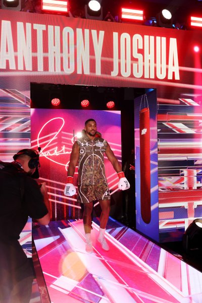 Джейк Пол срещу Антъни Джошуа в Маями1