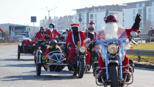 мотористи като Дядо Коледа