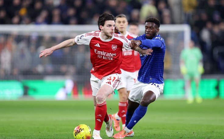 НА ЖИВО: Евертън - Арсенал 0:0