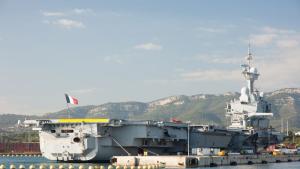 самолетоносач Шарл дьо Гол