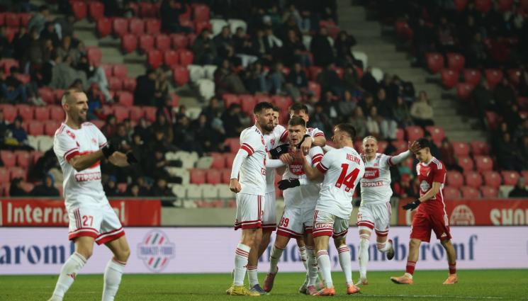 Футбол -  Тонислав Йорданов посече Дебрецен с гол от центъра