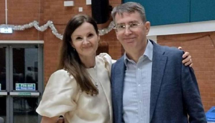 Маги Филипова Ривърс - Българката Маги Филипова стана шеф на общински съвет в Англия!