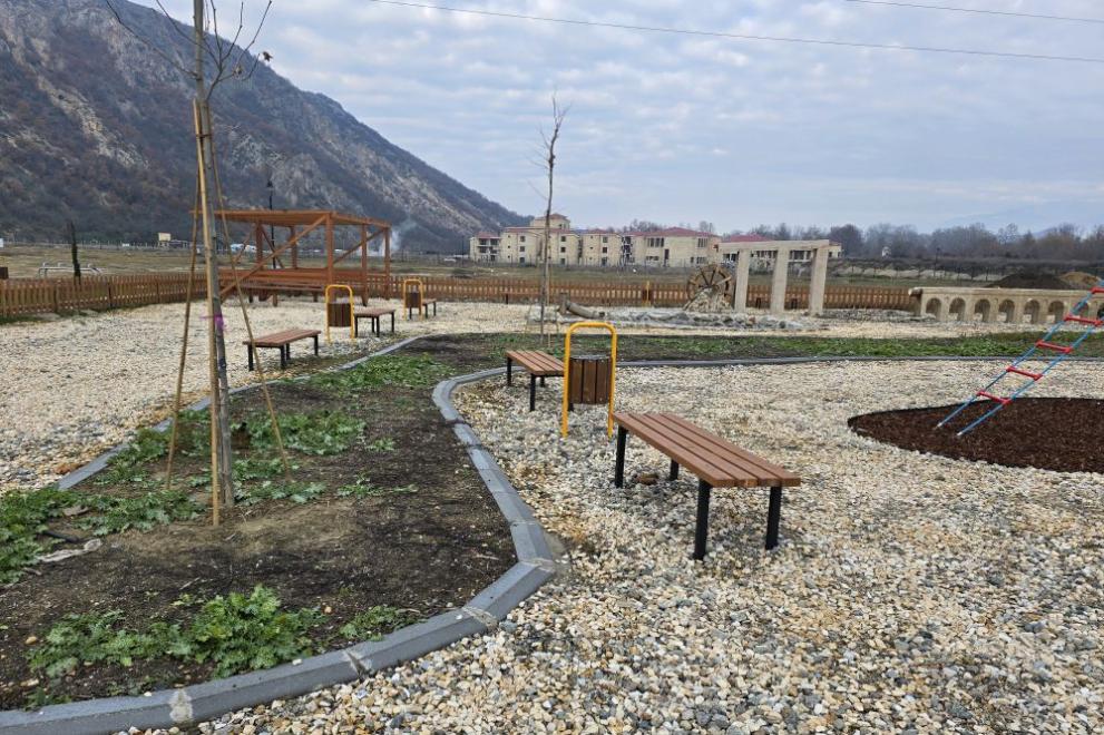  Хераклея Синтика 