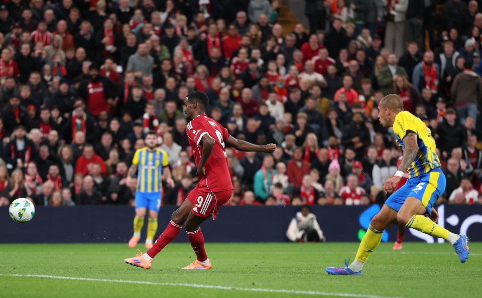 Александър Исак1