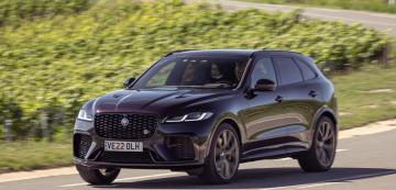 <p>Jaguar F-Pace SVR</p>