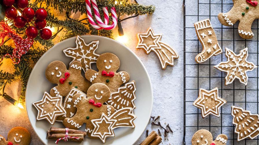 Тайната на идеално меките медени джинджифилови бисквитки – лесна празнична рецепта