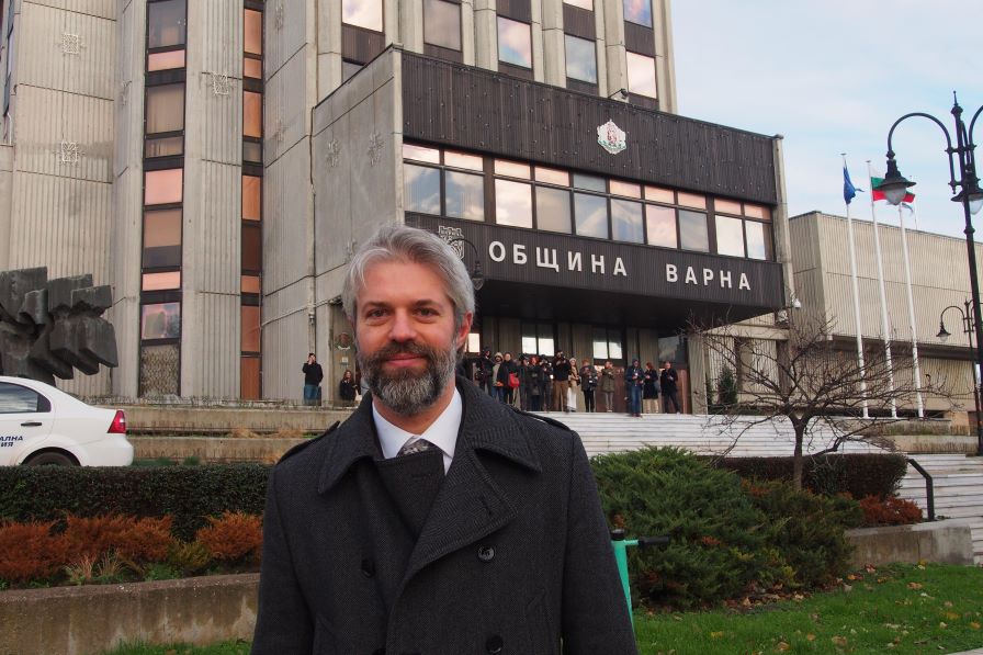ОИК - Варна не събра кворум за заседанието по отстраняването на Благомир Коцев от длъжност