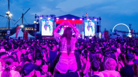 Гледай Coca-Cola The Voice Happy Energy Tour 2025 от Варна на 25 декември по NOVA и на 31 декември по The Voice TV