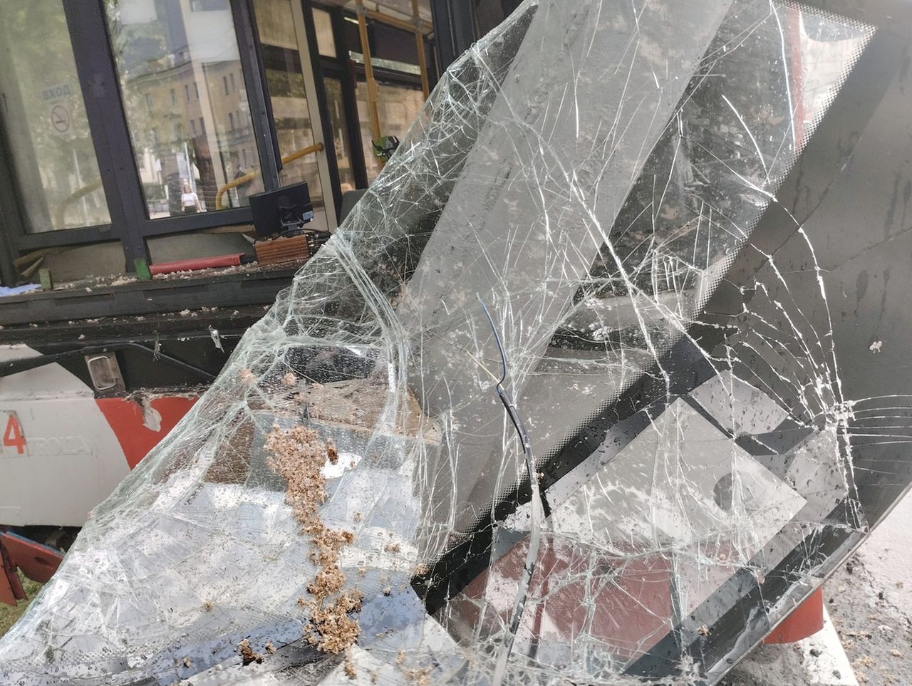 10 загинали и 32 ранени при автобусна катастрофа в Мексико