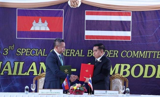 Мир по Коледа: Тайланд и Камбоджа договориха примирие