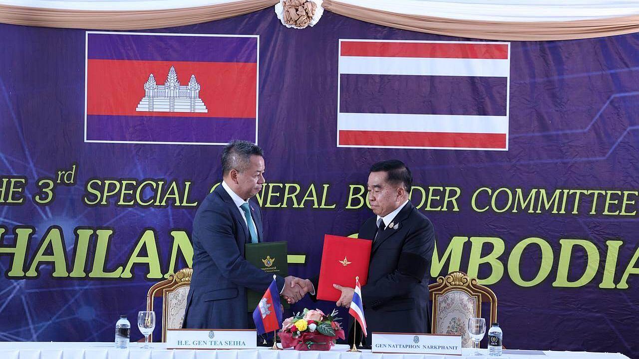 Мир по Коледа: Тайланд и Камбоджа договориха примирие