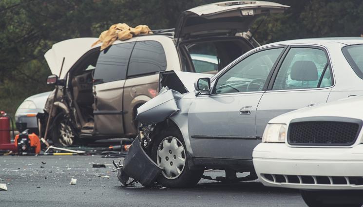 верижна катастрофа - АДСКО МЕЛЕ: Катастрофа с 50 коли прати десетки в болница! (ВИДЕО)