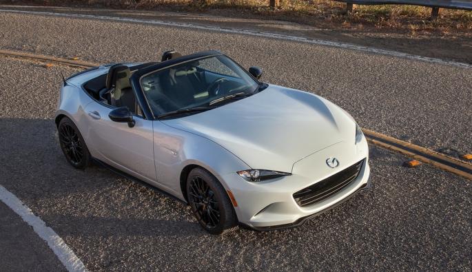  Mazda MX-5 Club 2016