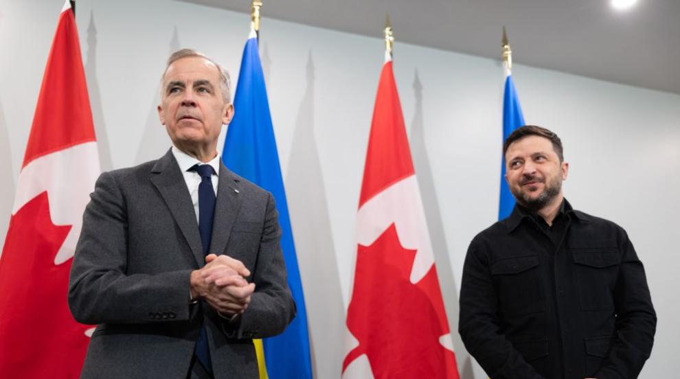 Зеленски пристигна в Канада