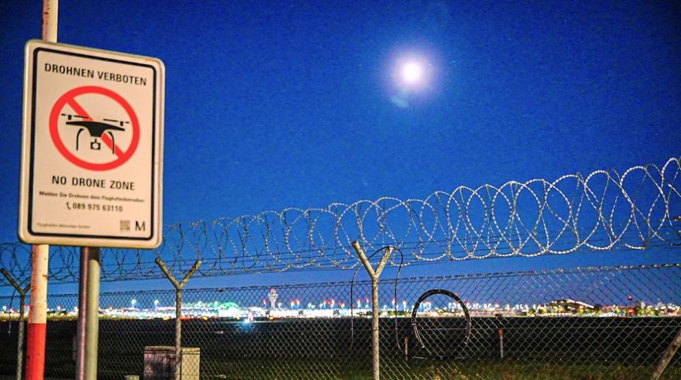 Дронове нарушиха дейността на летището в германския град Хановер